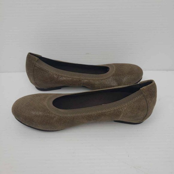 Munro American Womens Ashlie Ballet Flats Shoes Beige Leather Stretch 6.5 M New - Picture 7 of 15